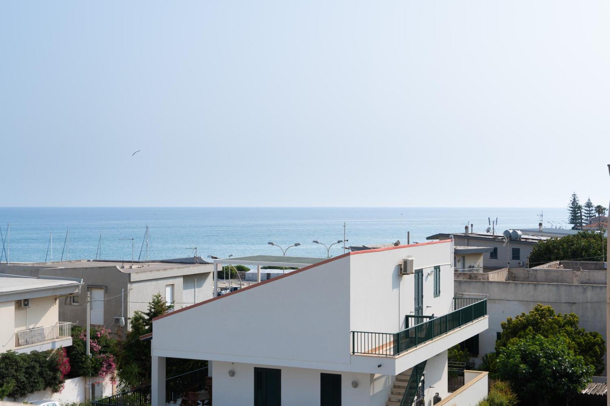 מרינה די רגוזה Edilia Vacanze מראה חיצוני תמונה